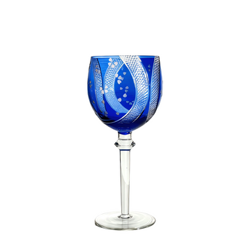 高脚杯